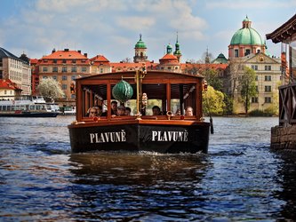 2 boat trip prague czech republic czechia